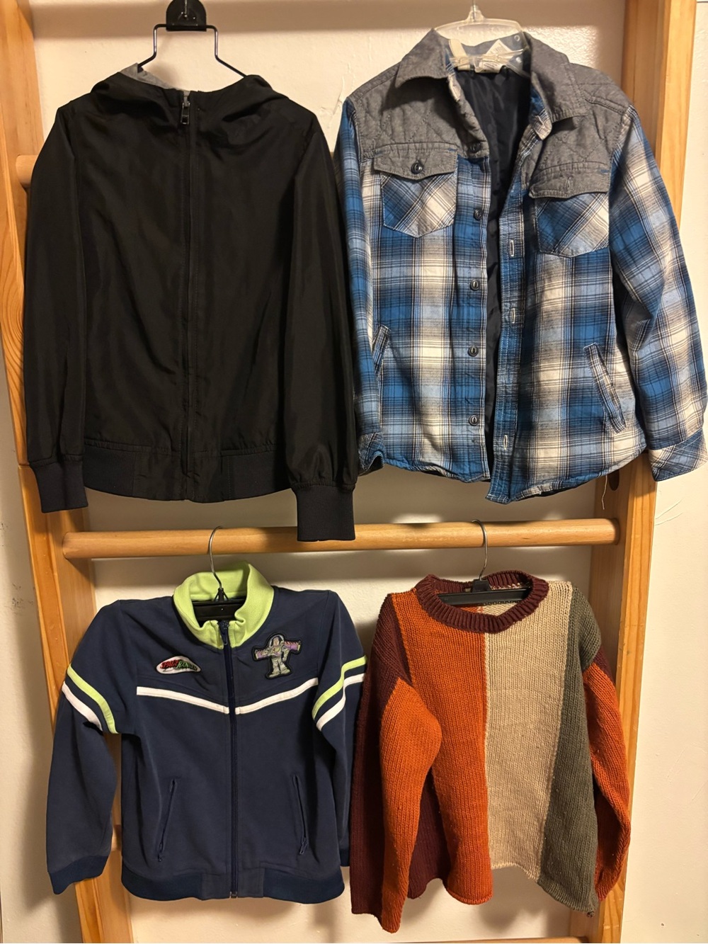 Lot of 4 Tops for Kids, Old Navy, Toughskins, Toy Story, Sergent Major.Sizes 5/6